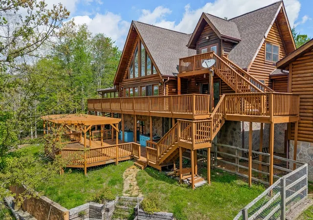 Photo 1 of Single family home for sale at 78 Emerald Pl, Monterey, TN 38574 | MLS# 3138525 | Listing updated on 2026-08-30