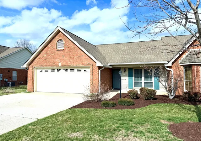 Townhouse for sale at 2216 River Rock Xing, Murfreesboro, TN 37128 | MLS# 3143208
