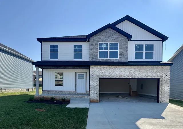 Photo 1 of Single family home for sale at 365 Cardinal Crk, Clarksville, TN 37040 | MLS# 3138221 | Listing updated on 2026-09-16