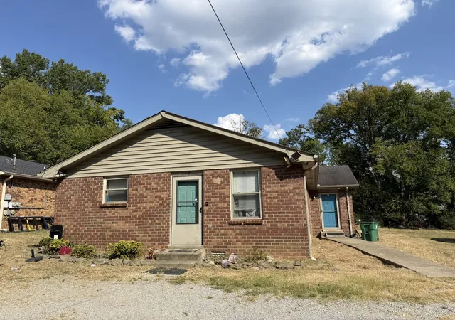 Photo 1 of Multi family home for sale at 640 Bixler Ave, Madison, TN 37115 | MLS# 3594586 | Listing updated on 2026-09-20