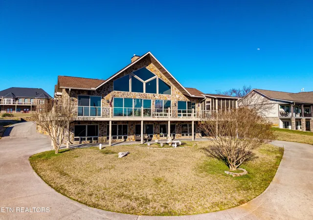 3rd image of 124 Indian Shadows Dr, Maryville, TN 37801 | MLS# 3255299