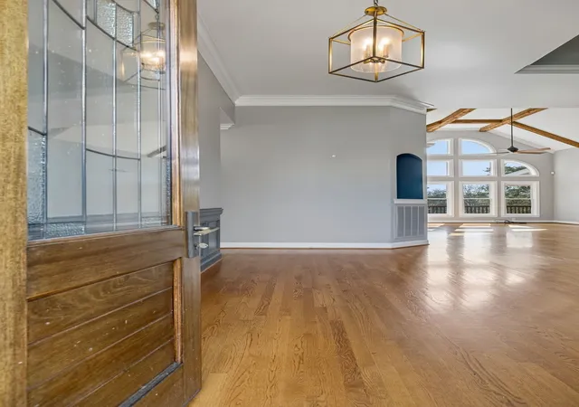 Photo 2 of Single family home for sale at 301 Fountainbrooke Dr, Brentwood, TN 37027 | MLS# 3143487 | Listing updated on 2026-10-07