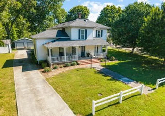 2nd image of 250 15th Street Nw, Cleveland, TN 37311 | MLS# 3228404
