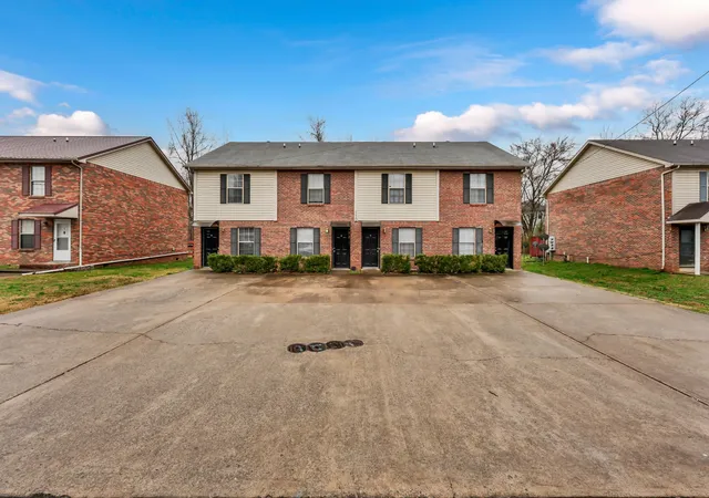 2nd image of 110 Hickory Trce, Clarksville, TN 37040 | MLS# 3147873