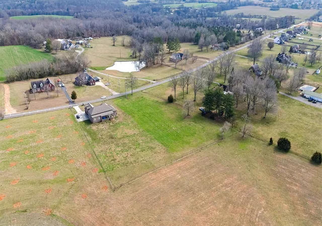4th image of 760 N Russell St, Portland, TN 37148 | MLS# 3145525