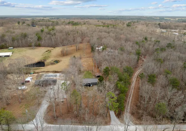 41st image of 921 Fred Young Rd, Jamestown, TN 38556 | MLS# 3139245