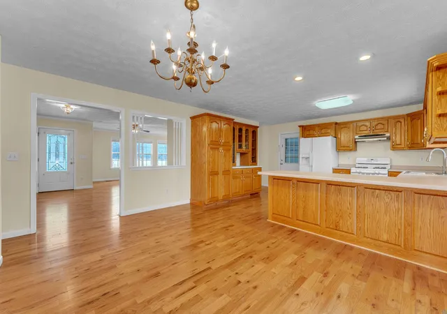 Photo 4 of Single family home for sale at 305 Medlin Pike, Evensville, TN 37332 | MLS# 3219871 | Listing updated on 2026-10-07