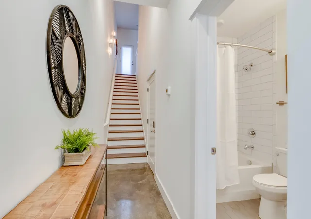2nd image of 2001 Convent Pl #10, Nashville, TN 37212 | MLS# 3166739