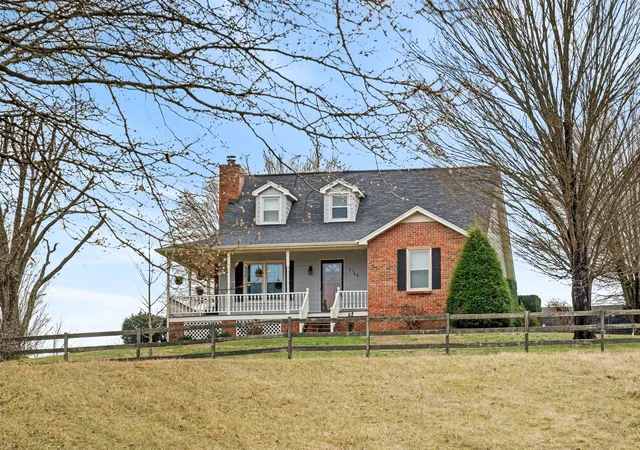 Homes for sale in Greenbrier, TN | 3146 Old Greenbrier Pike, Greenbrier, TN 37073 | MLS# 3139635