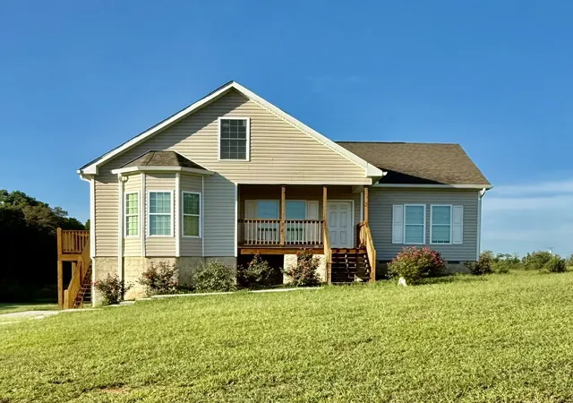 Photo 1 of Single family home for sale at 155 Waters Edge Dr, Spring City, TN 37381 | MLS# 3304368 | Listing updated on 2026-10-02
