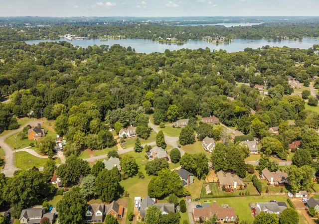 27th image of 115 Applewood Valley Dr, Hendersonville, TN 37075 | MLS# 3139495