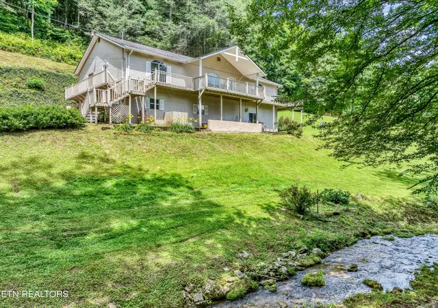 2nd image of 584 Bethel Church Rd, Townsend, TN 37882 | MLS# 3210911