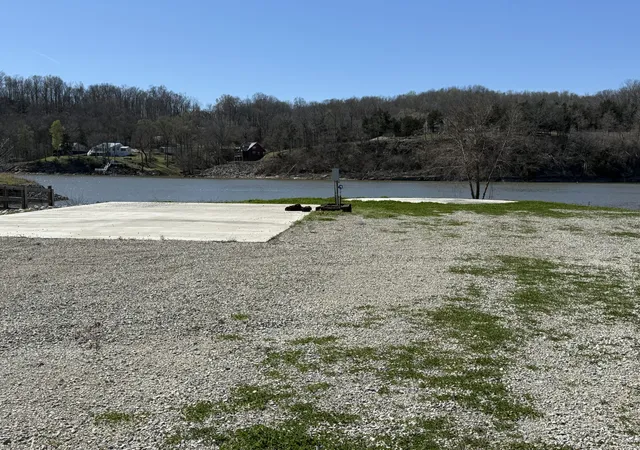 Photo 1 of Land for sale at 2133 Hardin Btm River Rd, Clifton, TN 38425 | MLS# 3153088 | Listing updated on 2026-10-05