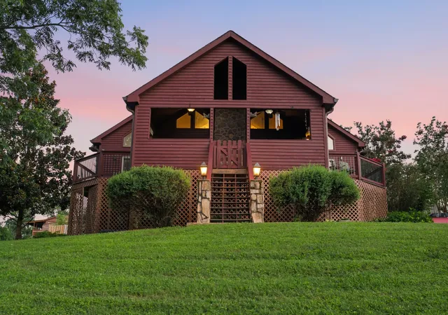 Homes for sale in Kingston Springs, TN | 1021 Pine Valley Rd, Kingston Springs, TN 37082 | MLS# 3263252