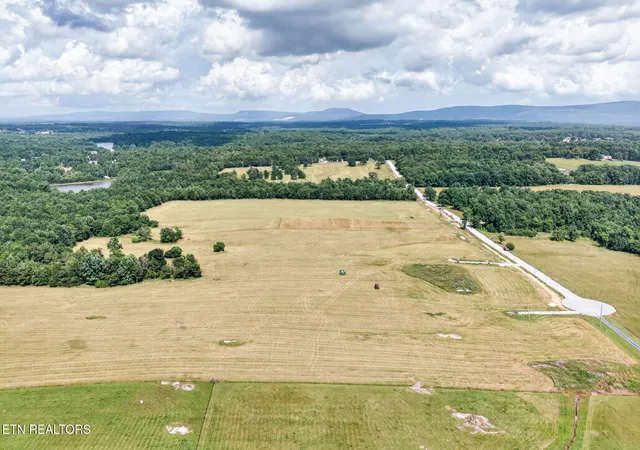 Photo 1 of Land for sale at 4 Nicholson Dr, Crossville, TN 38572 | MLS# 3139598 | Listing updated on 2026-08-22