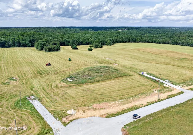 Photo 3 of Land for sale at 4 Nicholson Dr, Crossville, TN 38572 | MLS# 3139598 | Listing updated on 2026-08-22