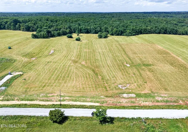 Photo 1 of Land for sale at 5 Nicholson Dr, Crossville, TN 38572 | MLS# 3139602 | Listing updated on 2026-08-22