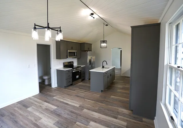 5th image of 1021 Liberty Rd, Charlotte, TN 37036 | MLS# 3143351