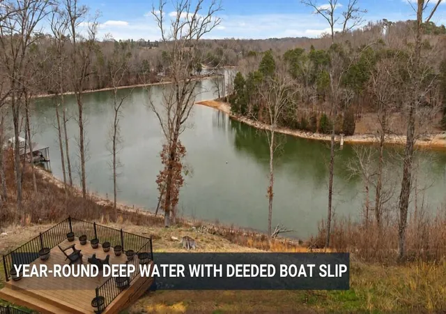 Homes for sale in Soddy Daisy, TN | 1809 River Breeze Dr, Soddy Daisy, TN 37379 | MLS# 3269819