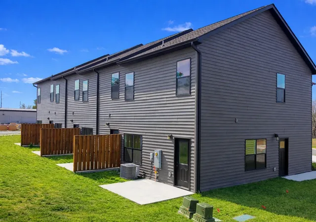 Photo 2 of Townhouse for sale at 3341 Walters Springs Rd Nw, Cleveland, TN 37312 | MLS# 3217068 | Listing updated on 2026-08-13