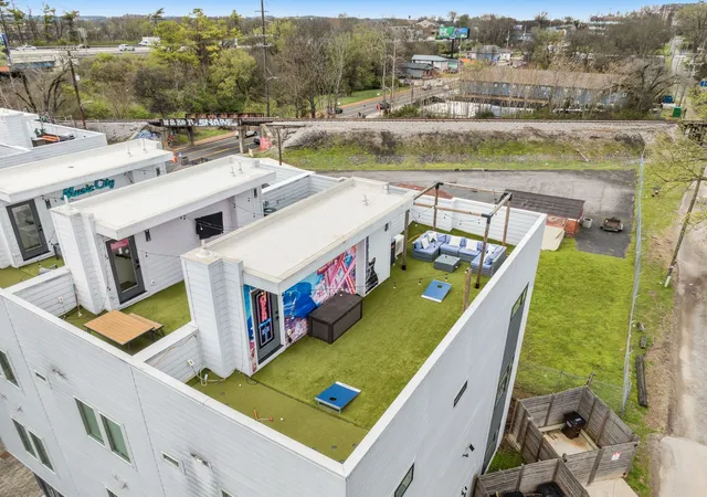 3rd image of 2403 Jefferson St #G, Nashville, TN 37208 | MLS# 3139906