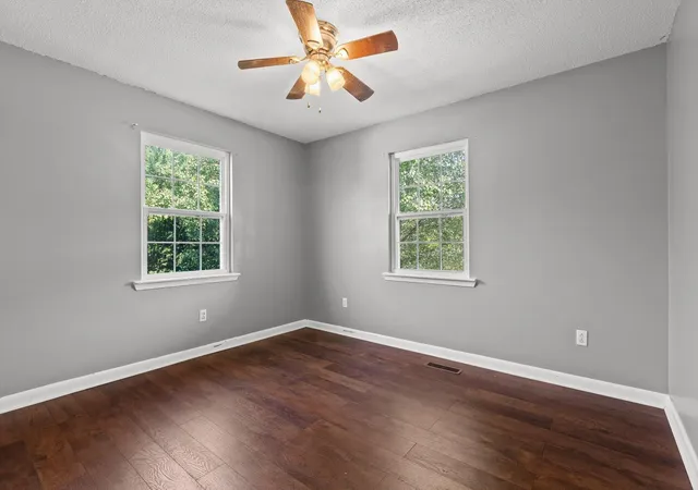 Photo 3 of Single family home for sale at 70 Pinoak Rd, Trenton, GA 30752 | MLS# 3338413 | Listing updated on 2026-08-17