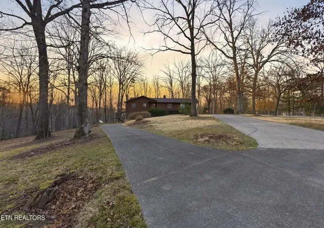 Photo 2 of Single family home for sale at 8805 Prairie Schooner Cir, Soddy Daisy, TN 37379 | MLS# 3338430 | Listing updated on 2026-08-21