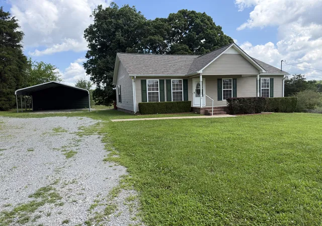 Homes for sale in Leoma, TN | 70 Dunn Leoma Rd, Leoma, TN 38468 | MLS# 3145028