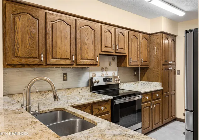5th image of 129 Pleasant Hill Rd, Sweetwater, TN 37874 | MLS# 3304472