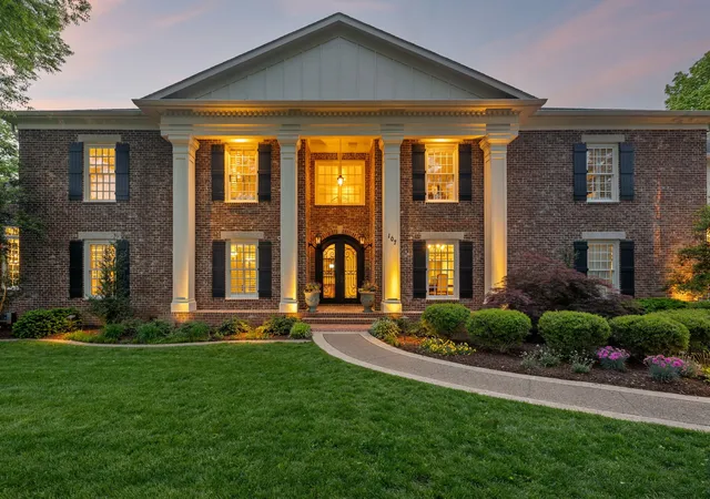 2nd image of 107 Sturbridge Dr, Franklin, TN 37064 | MLS# 3175930