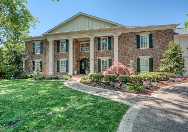 Photo 3 of Single family home for sale at 107 Sturbridge Dr, Franklin, TN 37064 | MLS# 3175930 | Listing updated on 2026-07-14