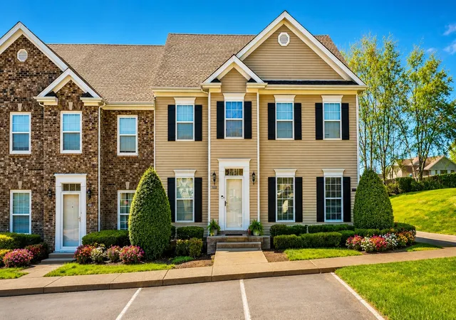 1st image of 305 Dakota Dr, Spring Hill, TN 37174 | MLS# 3147471
