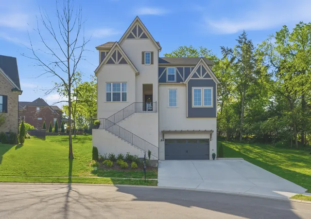 1st image of 383 Arrow Ct, Hendersonville, TN 37075 | MLS# 3333565