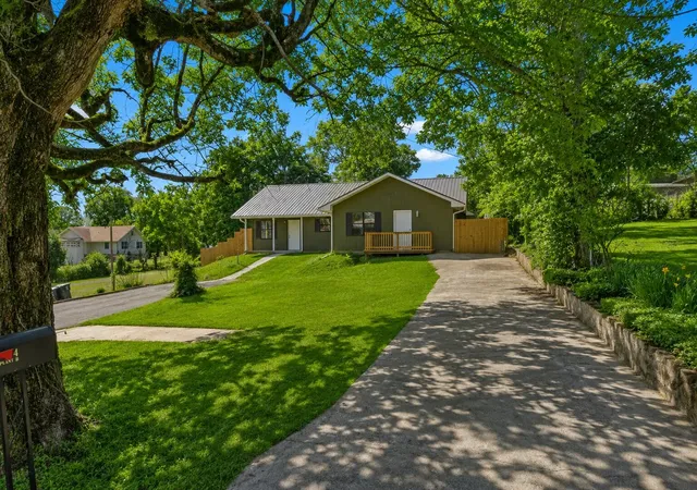 4th image of 104 Pine Street, Athens, TN 37303 | MLS# 3223277