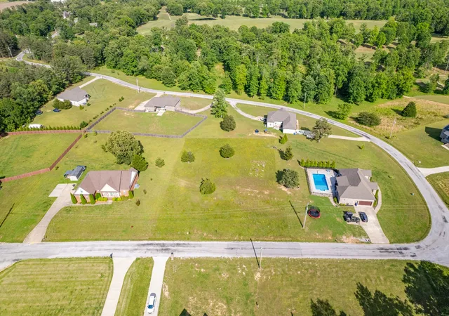 Photo 1 of Single family home for sale at 594 Double Eagle Dr, Summertown, TN 38483 | MLS# 3145932 | Listing updated on 2026-07-11