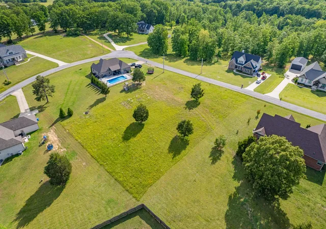 Photo 4 of Single family home for sale at 594 Double Eagle Dr, Summertown, TN 38483 | MLS# 3145932 | Listing updated on 2026-07-11
