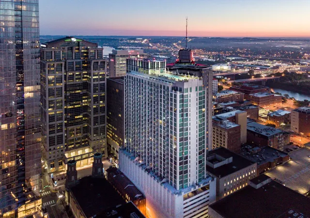 19th image of 415 Church St #1604, Nashville, TN 37219 | MLS# 3147962