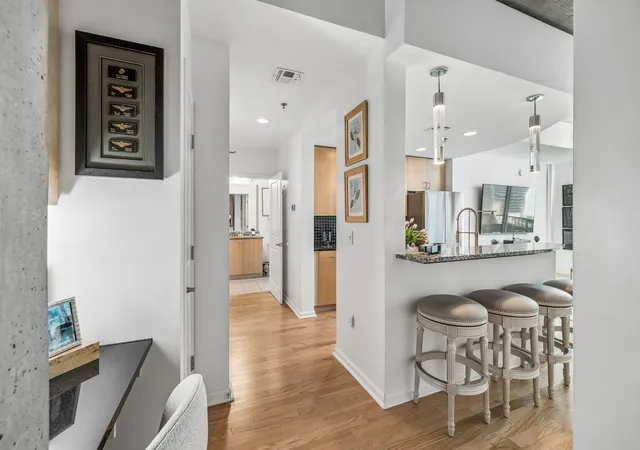4th image of 415 Church St #1604, Nashville, TN 37219 | MLS# 3147962