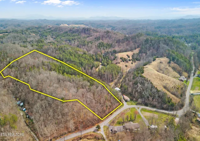 Photo 1 of House for sale at 0 Sugar Loaf Rd, Sevierville, TN 37876 | MLS# 3541976 | Listing updated on 2026-09-21