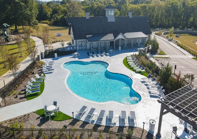 Photo 2 of Sale Pending at 2001 Gildridge Dr #203, Nashville, TN 37221 | MLS# 3145770 | Listing updated on 2026-03-07