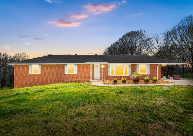 2nd image of 1718 Seven Mile Ferry Rd, Clarksville, TN 37040 | MLS# 3159192