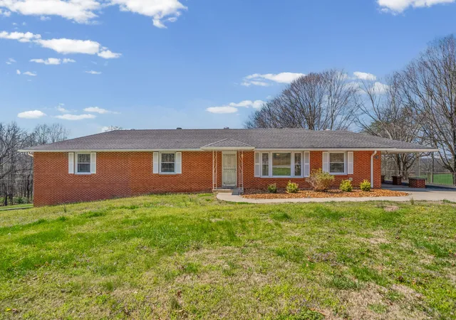 3rd image of 1718 Seven Mile Ferry Rd, Clarksville, TN 37040 | MLS# 3159192