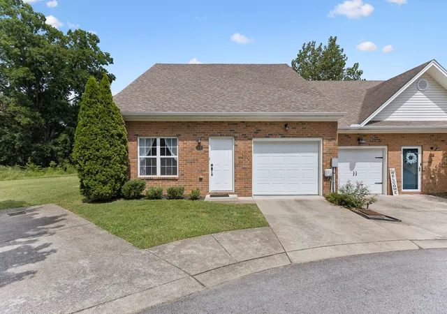 Photo 1 of Townhouse for sale at 155 Canton Ct, Goodlettsville, TN 37072 | MLS# 3146028 | Listing updated on 2026-09-29