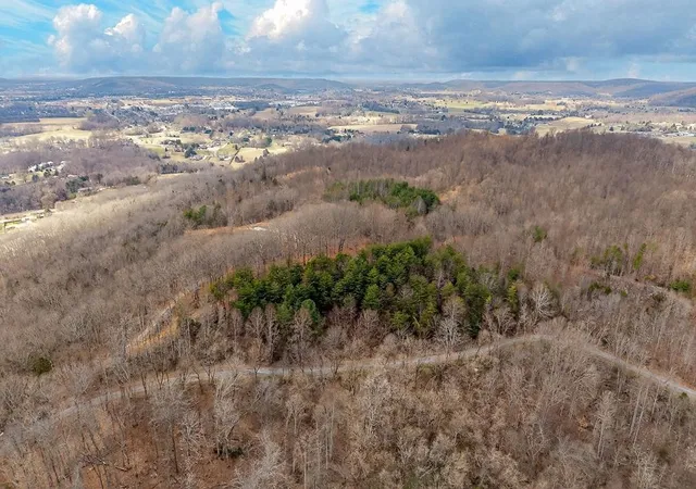 Photo 4 of Sale Pending at 0 Sugar Camp Rd, Sparta, TN 38583 | MLS# 3146563 | Listing updated on 2026-04-21
