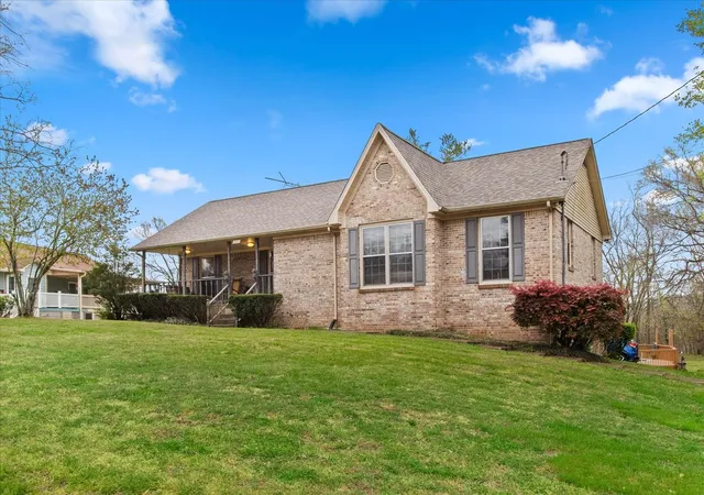 Single family home for sale at 301 Andes Dr, Columbia, TN 38401 | MLS# 3165835