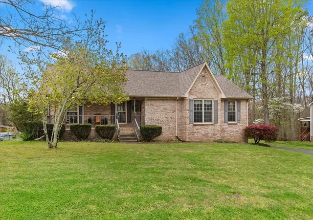 Photo 1 of Single family home for sale at 301 Andes Dr, Columbia, TN 38401 | MLS# 3165835 | Listing updated on 2026-10-07