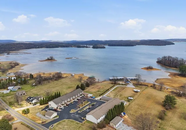Homes for sale in Spring City, TN | 1255 New Lake Road, Spring City, TN 37381 | MLS# 3216894