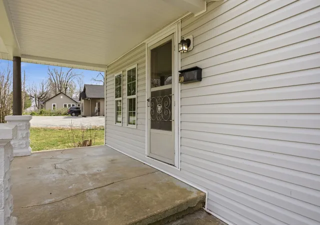 4th image of 310 Smith Ave, Hohenwald, TN 38462 | MLS# 3160127
