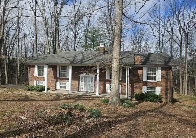 1st image of 1581 Galen Rd, Lafayette, TN 37083 | MLS# 3146332