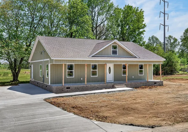 Photo 4 of Single family home for sale at 6 Monks Rd, Fayetteville, TN 37334 | MLS# 3146507 | Listing updated on 2026-10-28